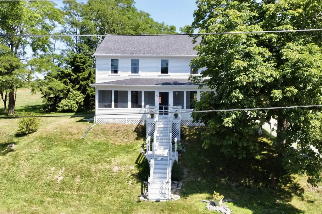 35 Main Street Sedgwick ME 04676