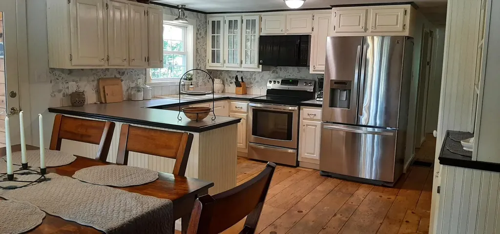 102 Hanscomb School Road Limington ME 04049