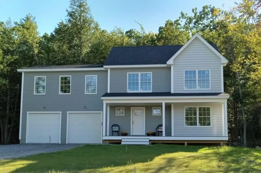 26 Hayfield Lane Windham ME 04062