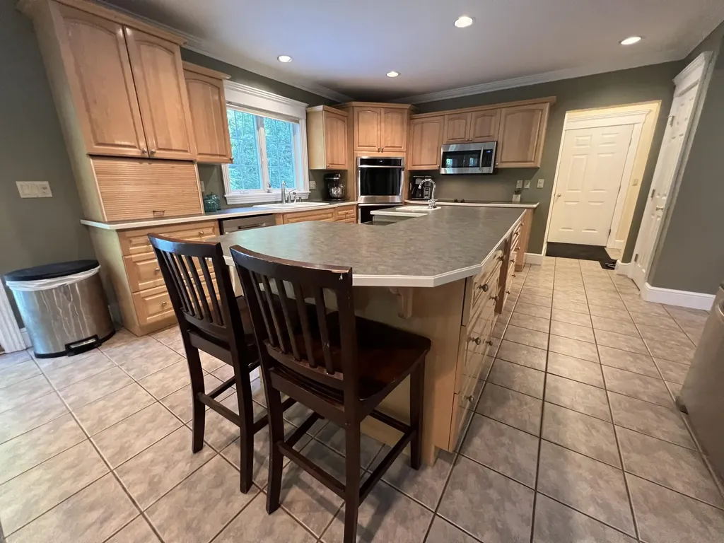 168 Millett Road Minot ME 04258