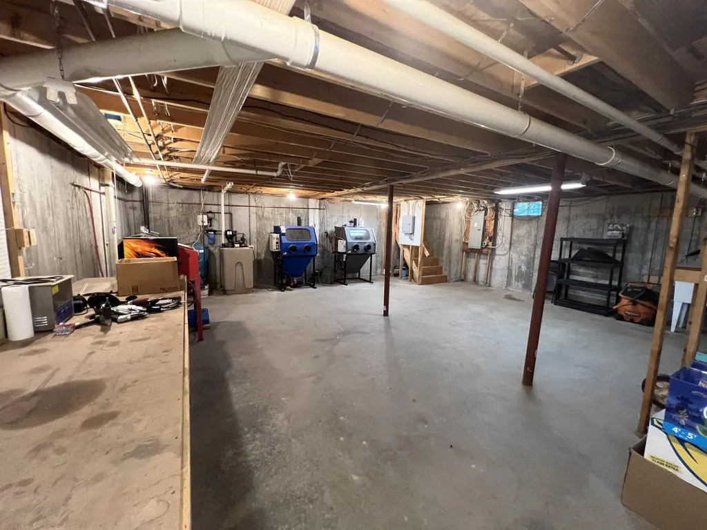 168 Millett Road Minot ME 04258