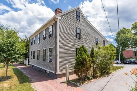 130-132 Pleasant Street Portland ME 04101