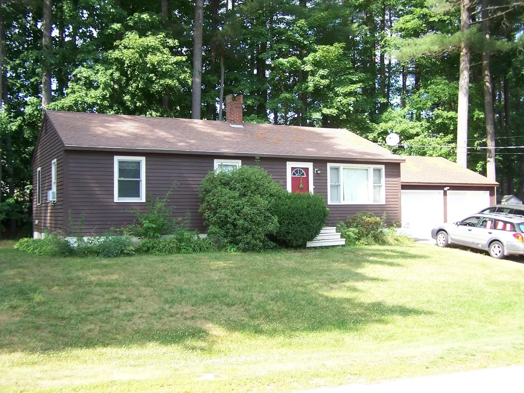 35 University Street Auburn ME 04210