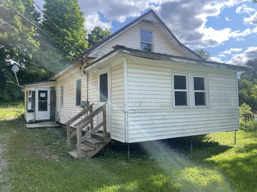 12 State Street Houlton ME 04730