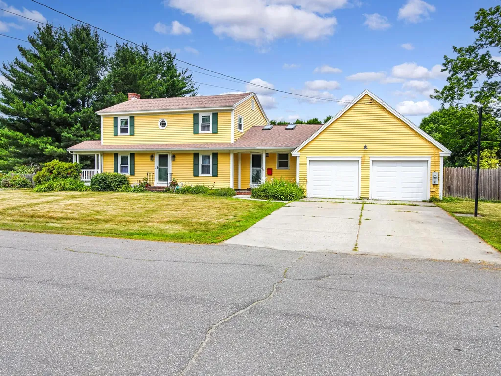 17 Glen Avenue Waterville ME 04901