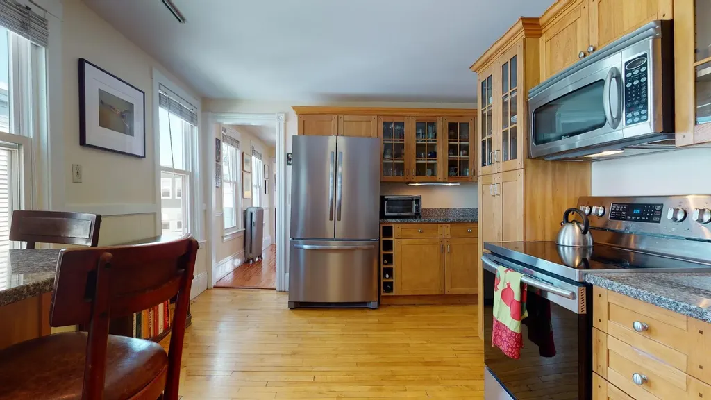 83 Vesper Street Portland ME 04101