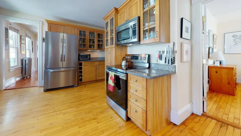 83 Vesper Street Portland ME 04101