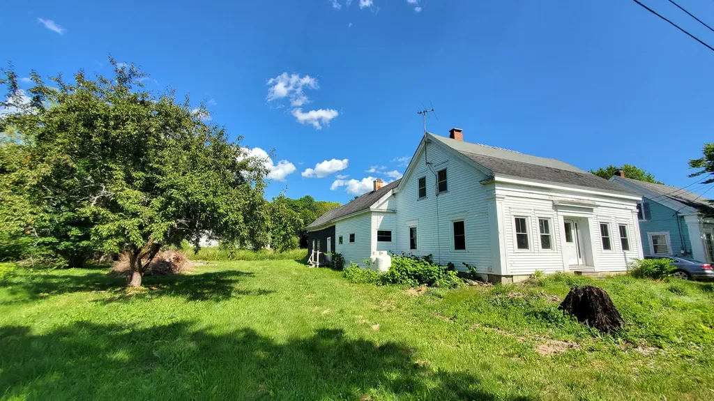 7 Nichols Street Searsport ME 04974