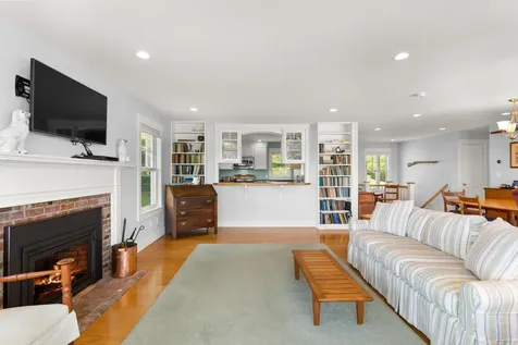79 Perkins Street Castine ME 04421