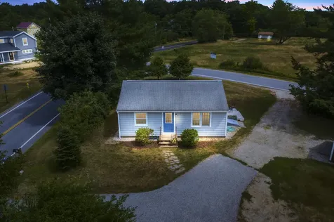 851 E Main Street Yarmouth ME 04096