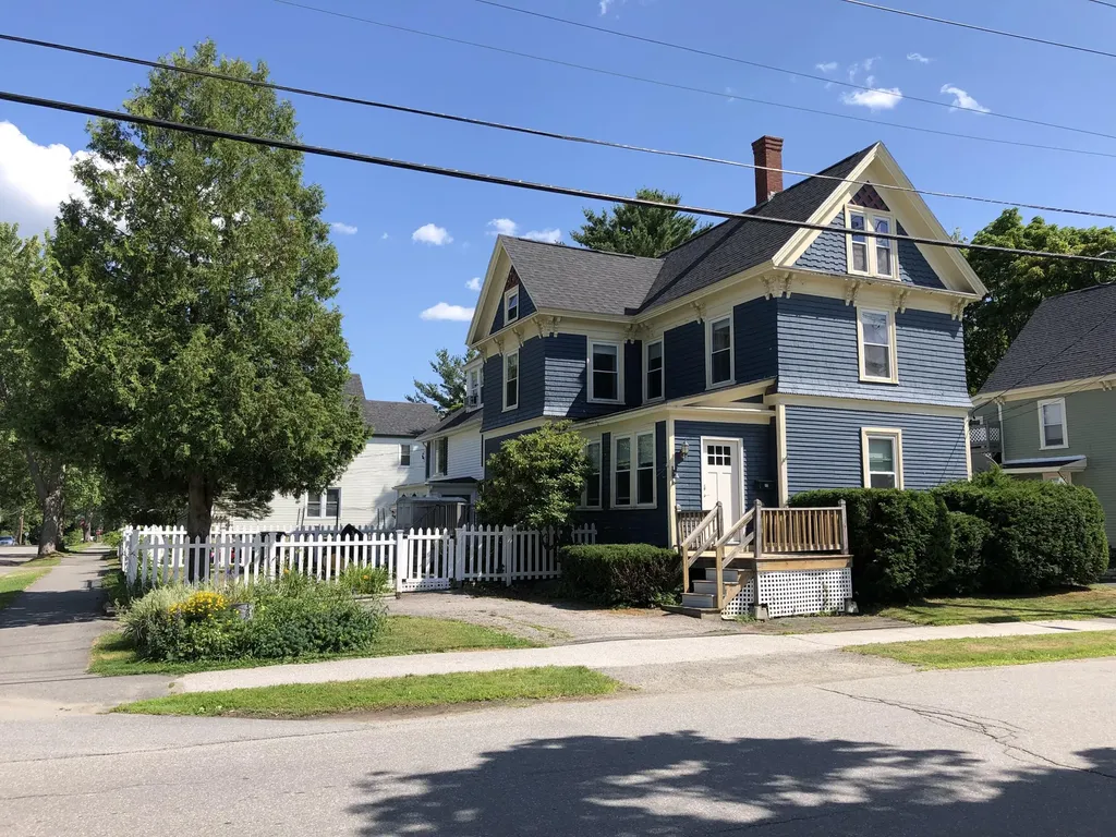 42 Webster Avenue Bangor ME 04401