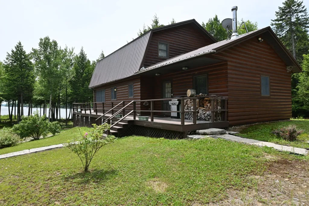 309 Rocky Road Lakeville ME 04487