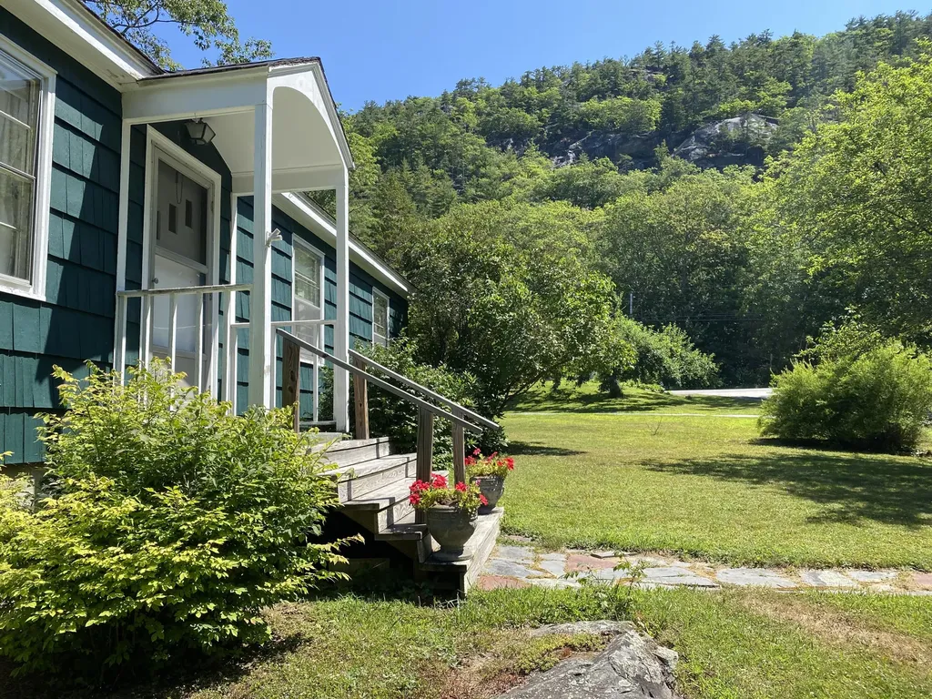 16 Mill Street Camden ME 04843