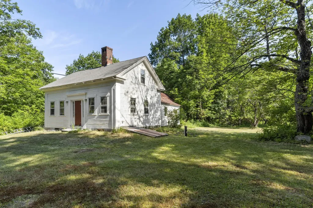 185 North Road Bridgton ME 04009