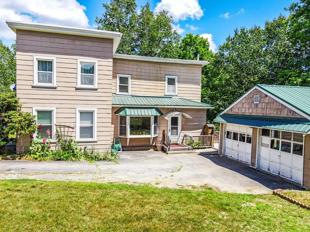 58 Cram Avenue Lewiston ME 04240