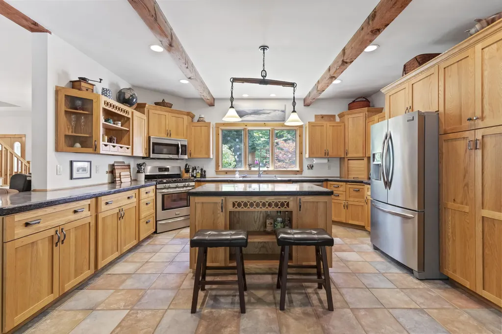 49 Harts Way Gorham ME 04038