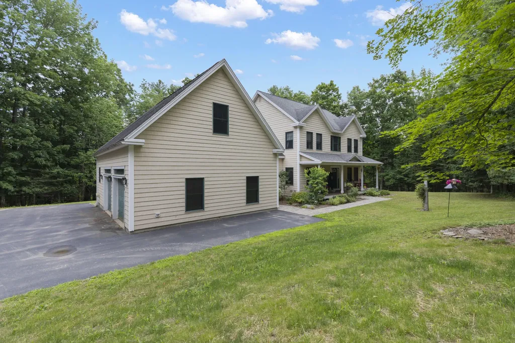 49 Harts Way Gorham ME 04038