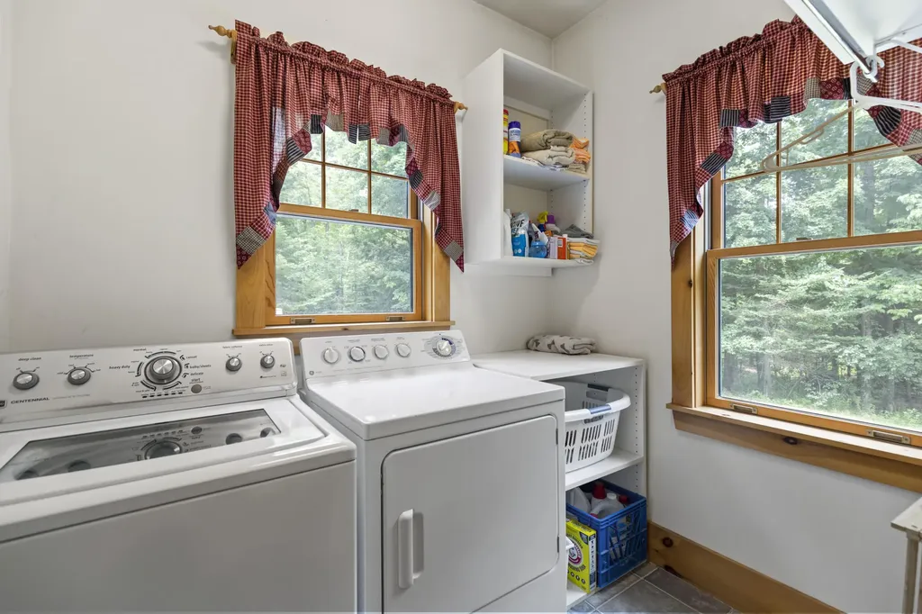 49 Harts Way Gorham ME 04038