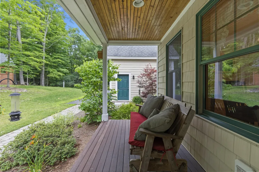 49 Harts Way Gorham ME 04038