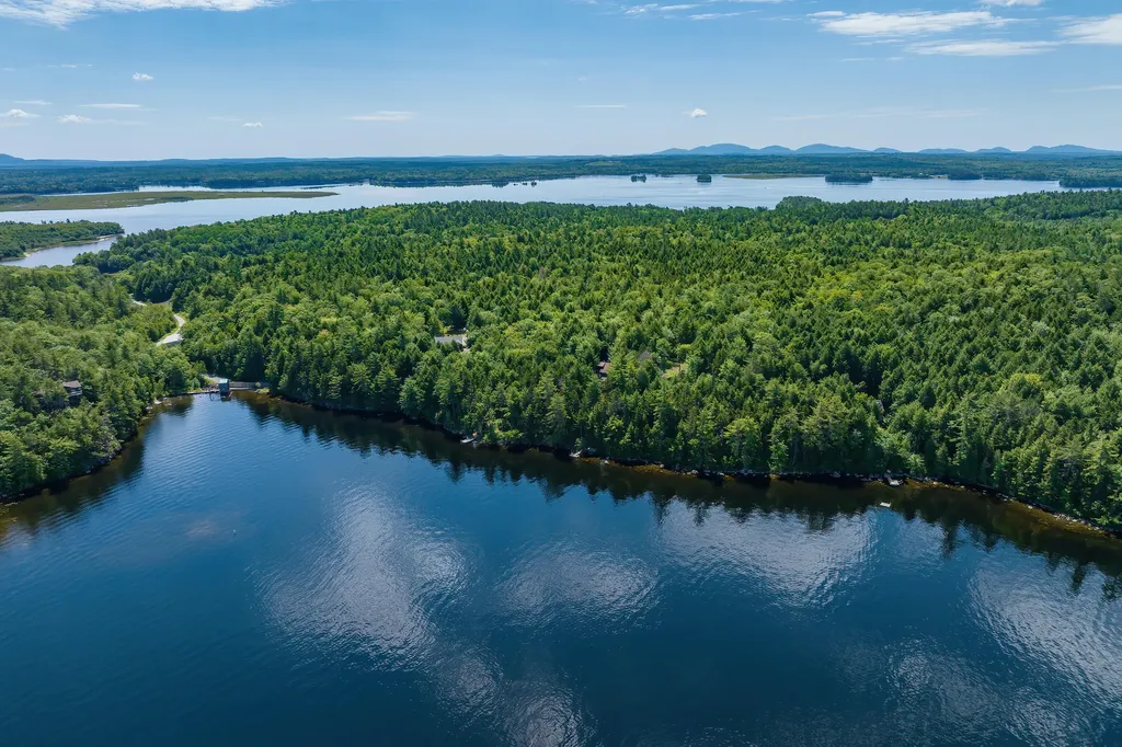 78 Gator Way Ellsworth ME 04605