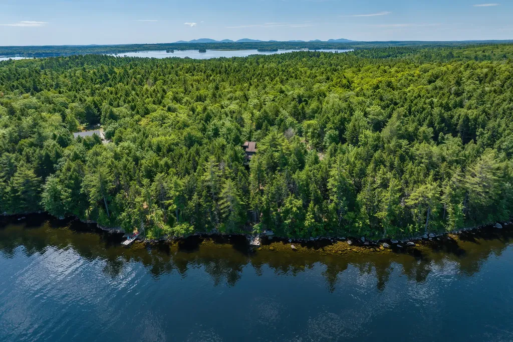 78 Gator Way Ellsworth ME 04605