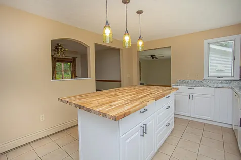 60 Fenderson Hill North Wilton ME 04294