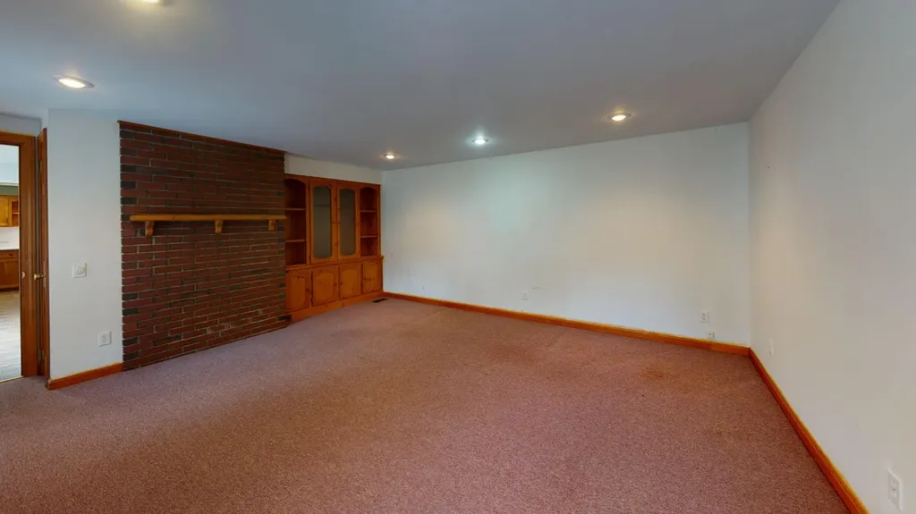 24 Pine Hill Road Limington ME 04049