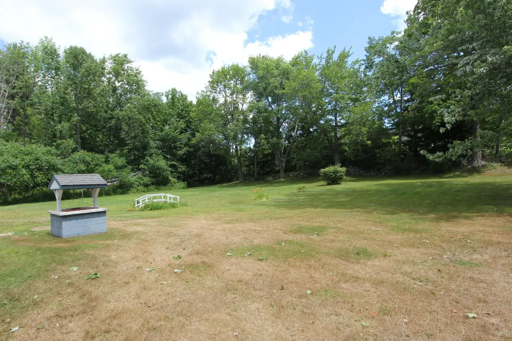 24 Pine Hill Road Limington ME 04049