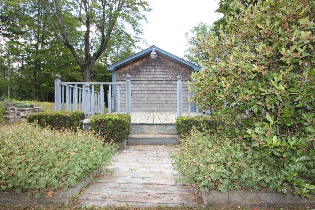 24 Pine Hill Road Limington ME 04049