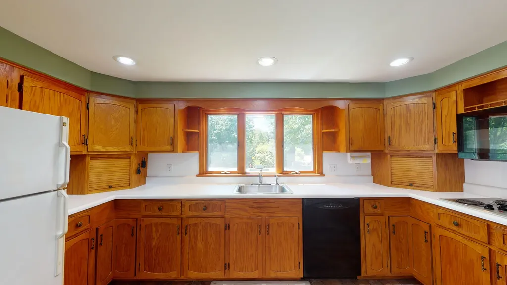 24 Pine Hill Road Limington ME 04049
