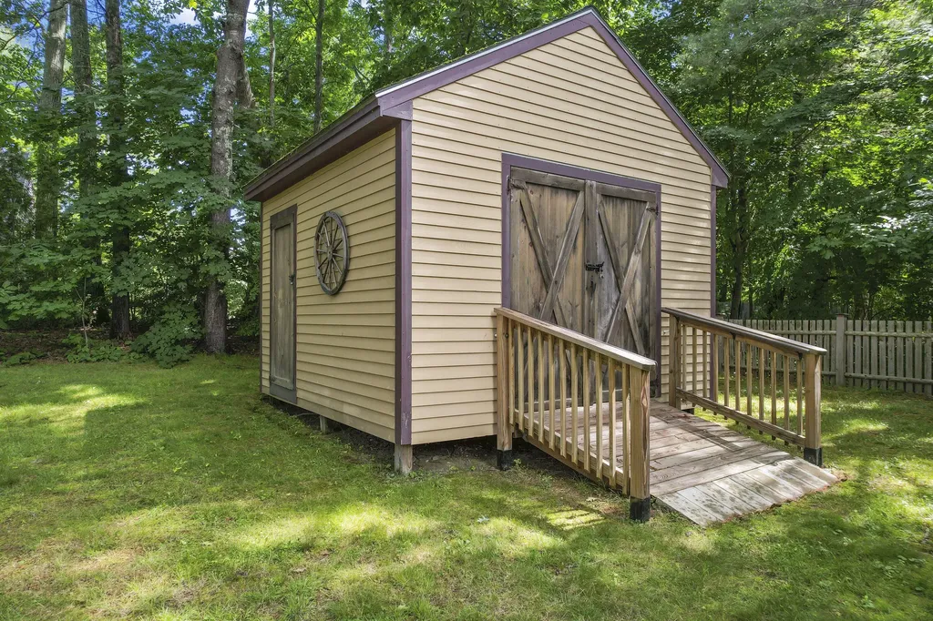 3 Winterbrook Drive York ME 03909