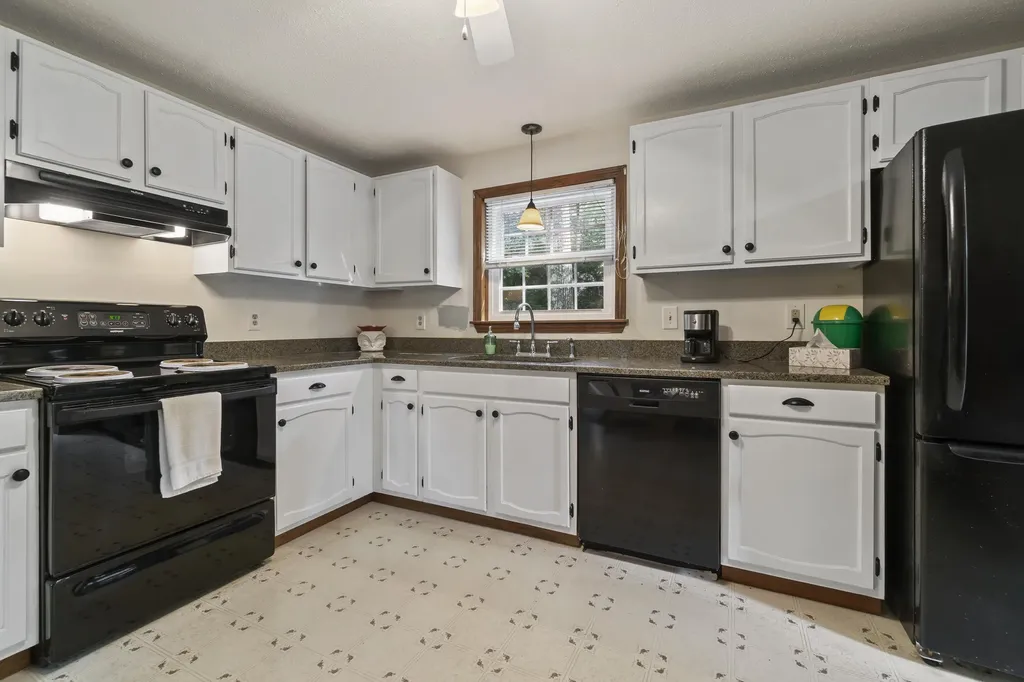 3 Winterbrook Drive York ME 03909