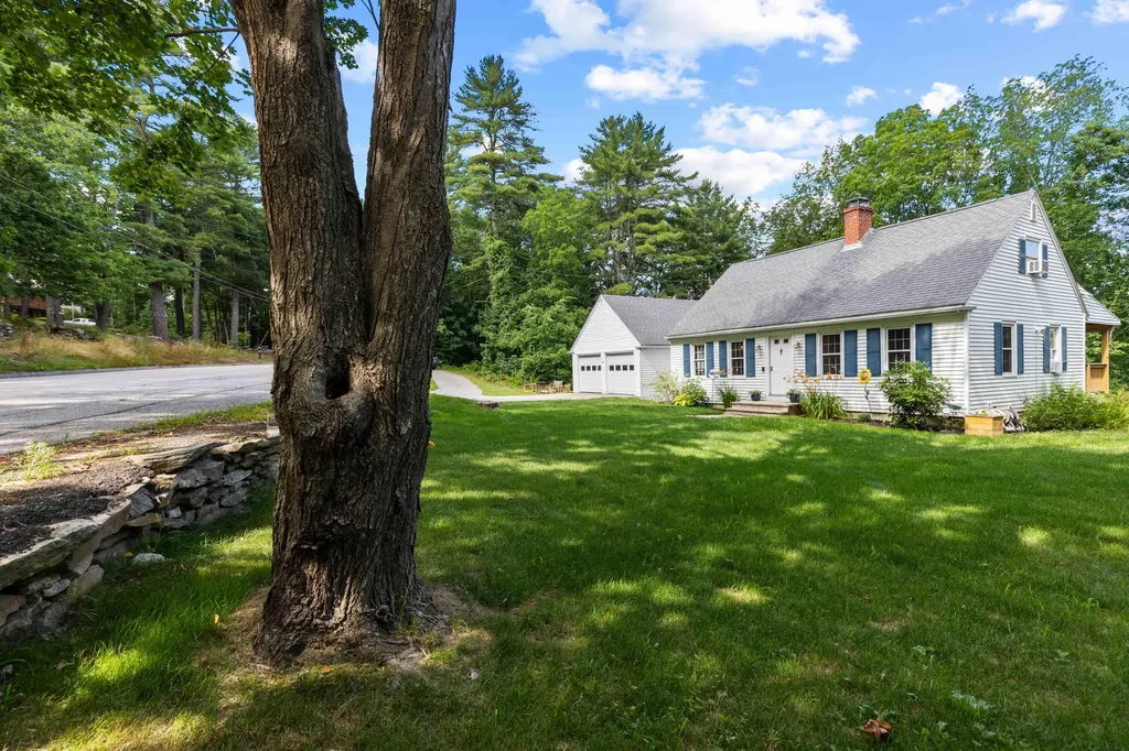 60 Brook Road Falmouth ME 04105