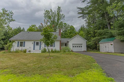 102 Birchwood Lane Farmington ME 04938