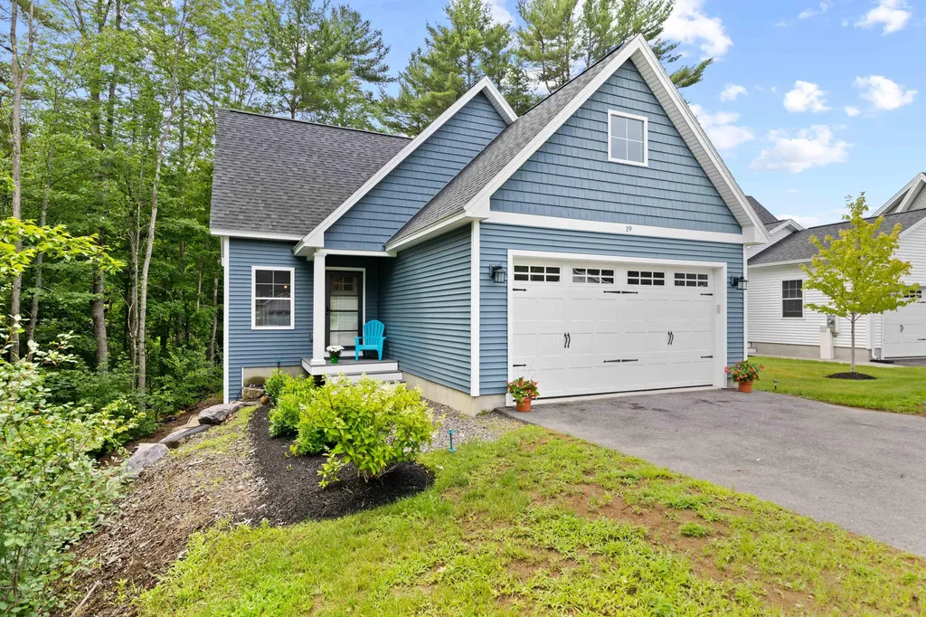 19 Cottage Court Gorham ME 04038