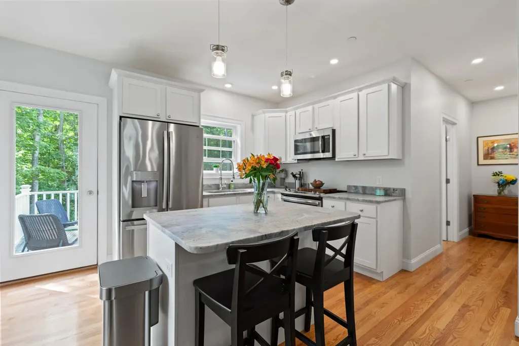 19 Cottage Court Gorham ME 04038