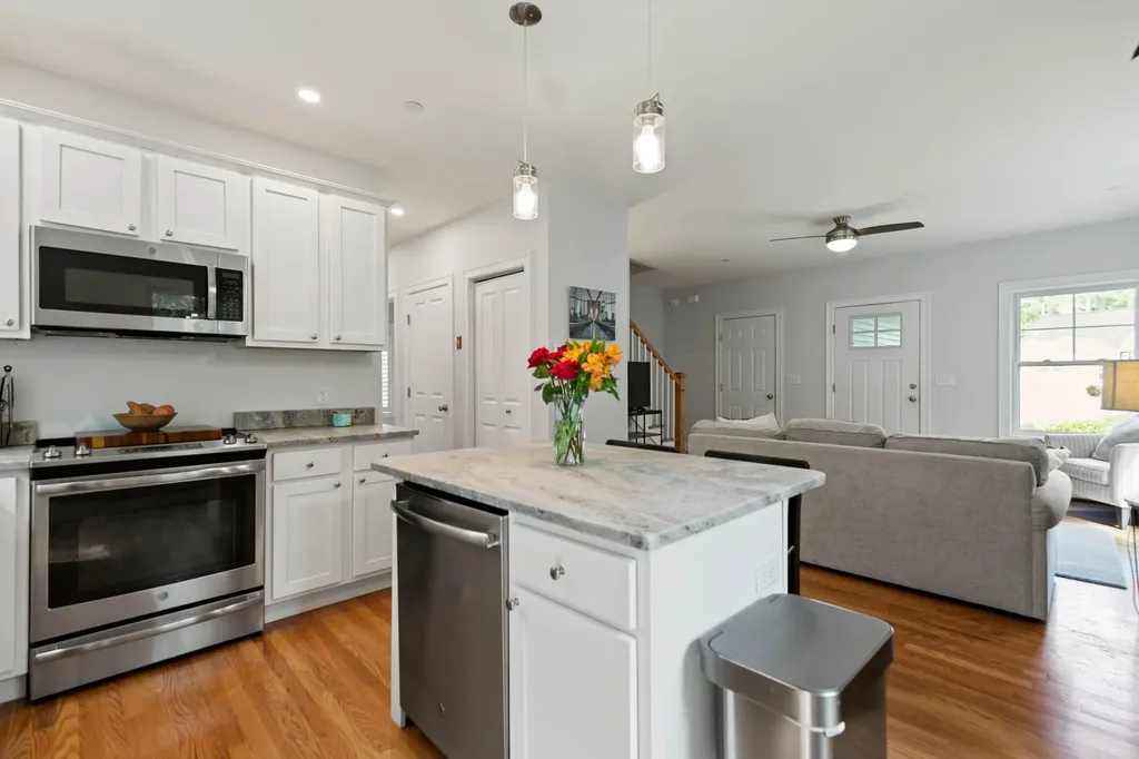 19 Cottage Court Gorham ME 04038