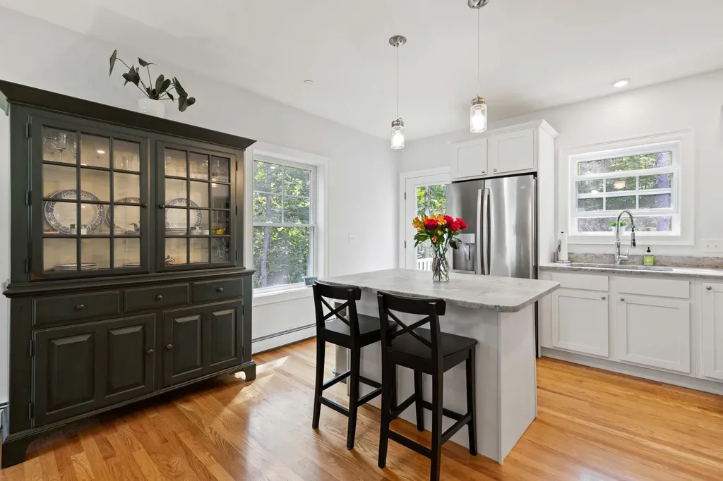 19 Cottage Court Gorham ME 04038