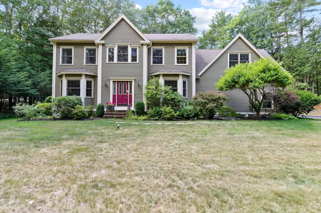3 Enchanted Lane Westbrook ME 04092