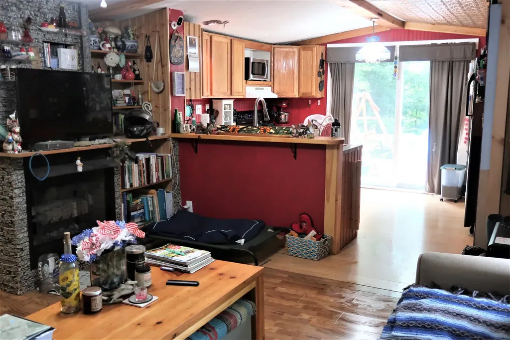 6 Scott Drive Monmouth ME 04259