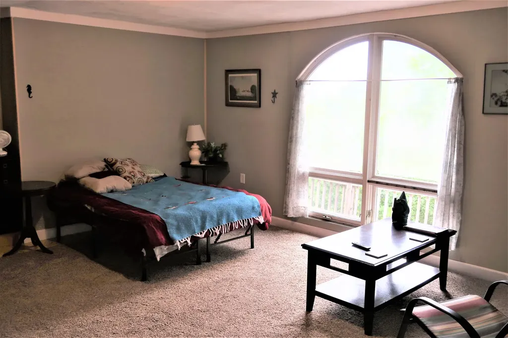 6 Scott Drive Monmouth ME 04259