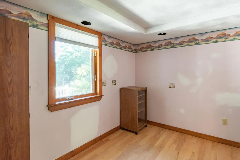 35 Turtle Cove Road West Gardiner ME 04345