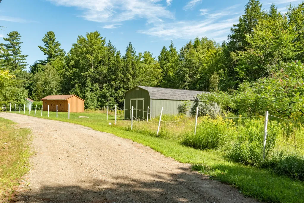 35 Turtle Cove Road West Gardiner ME 04345