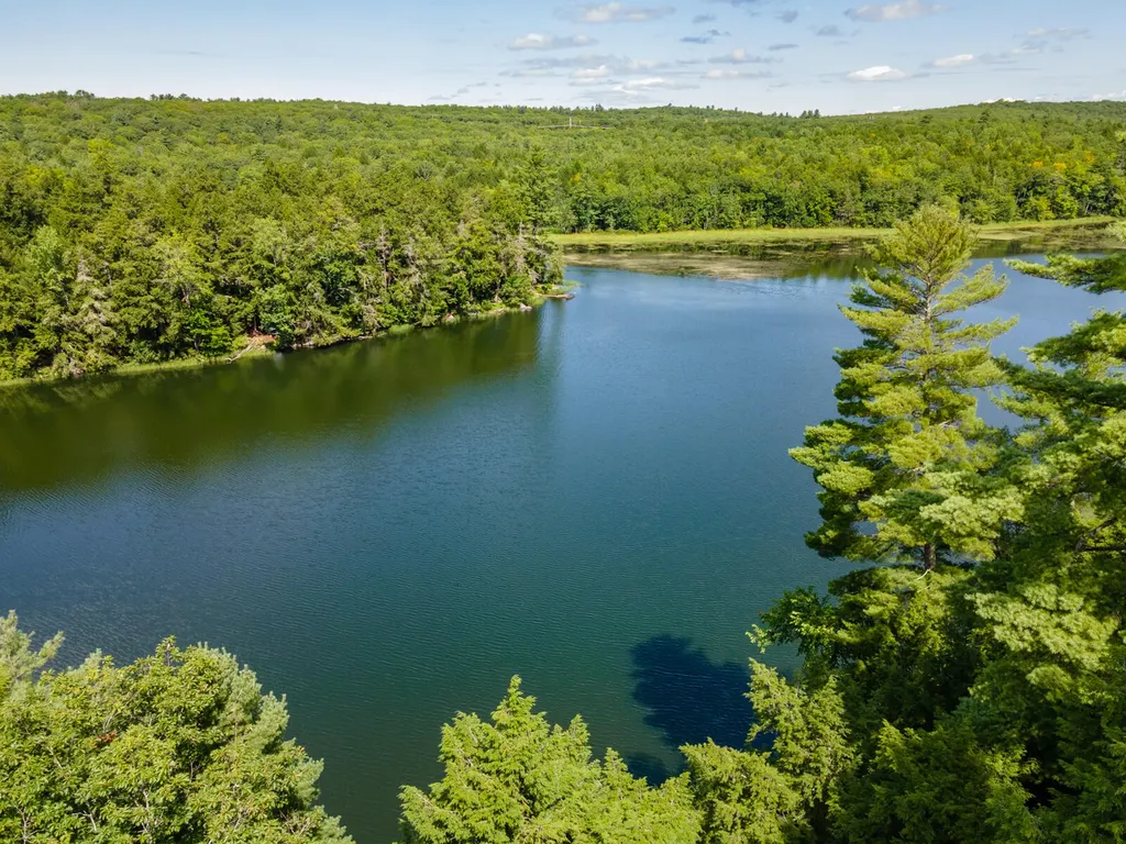 35 Turtle Cove Road West Gardiner ME 04345