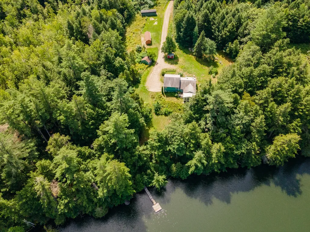 35 Turtle Cove Road West Gardiner ME 04345