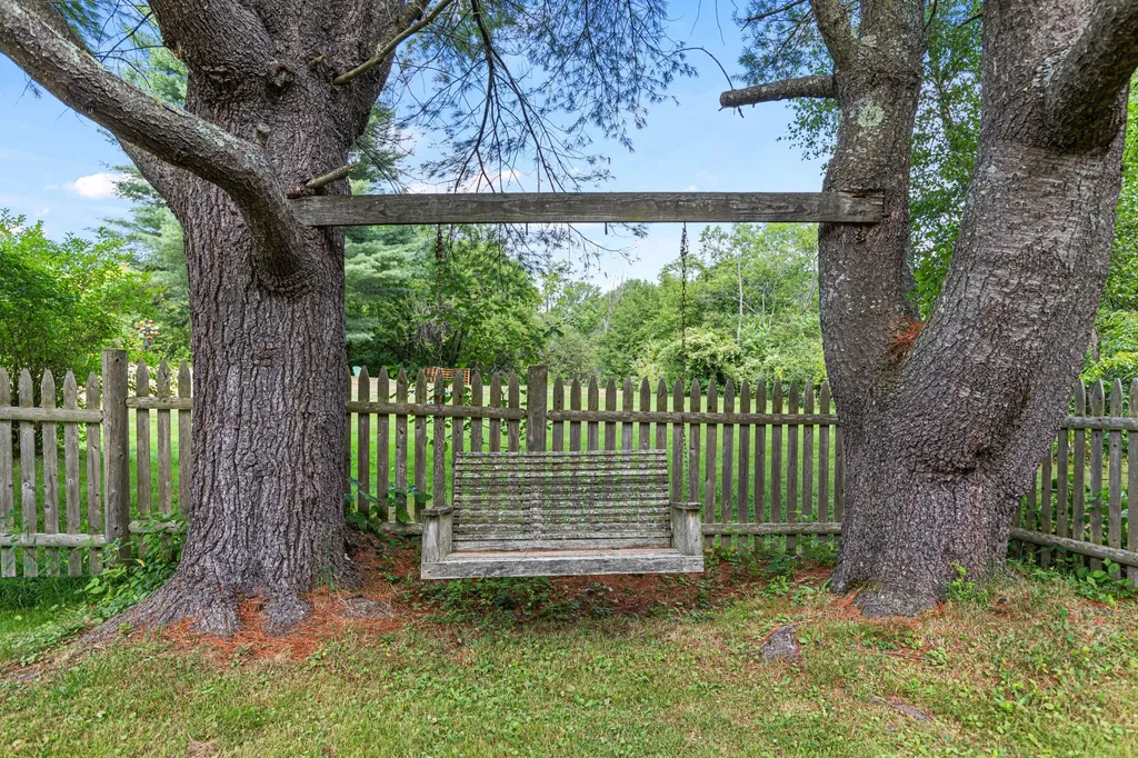 199 Gray Road Falmouth ME 04105