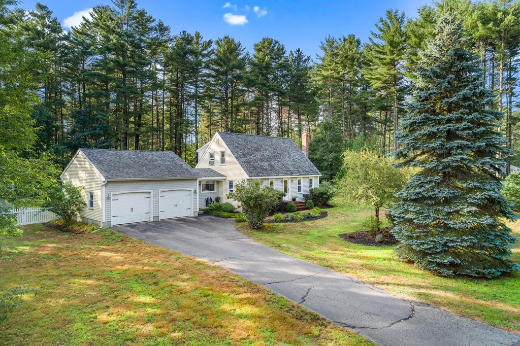 49 Keay Road Berwick ME 03901
