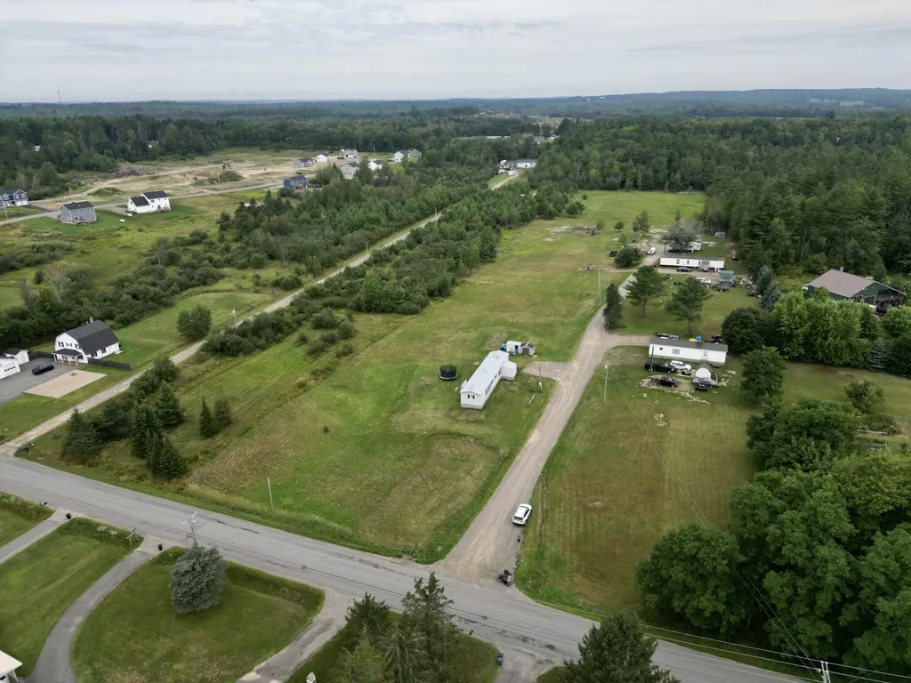 6 Pearson Lane Hermon ME 04401