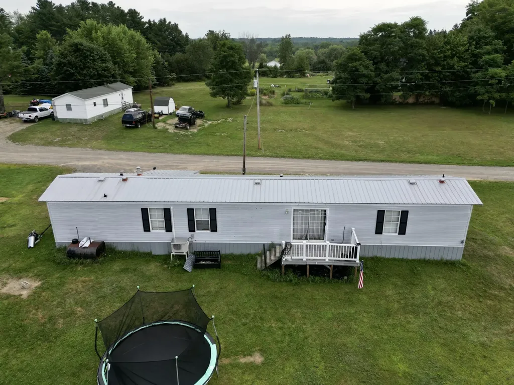 6 Pearson Lane Hermon ME 04401