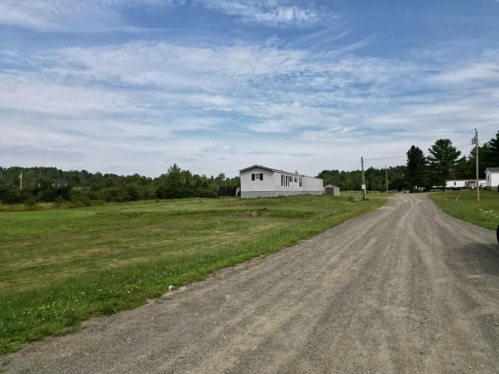 6 Pearson Lane Hermon ME 04401